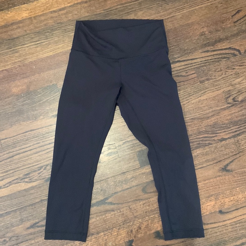 Lululemon cropped leggings